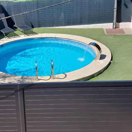 Casa Con Piscina Climatizada Y Barbacoa Vakantiehuis Freixido
