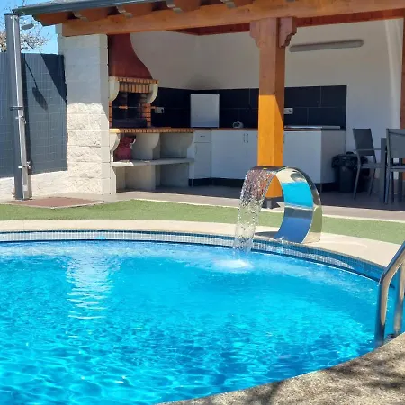 Vakantiehuis Casa Con Piscina Climatizada Y Barbacoa Freixido