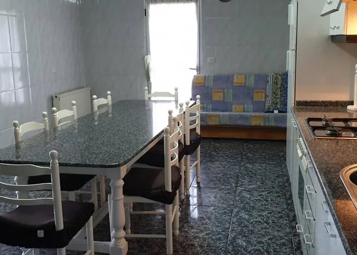 Casa Con Piscina Climatizada Y Barbacoa * Freixido